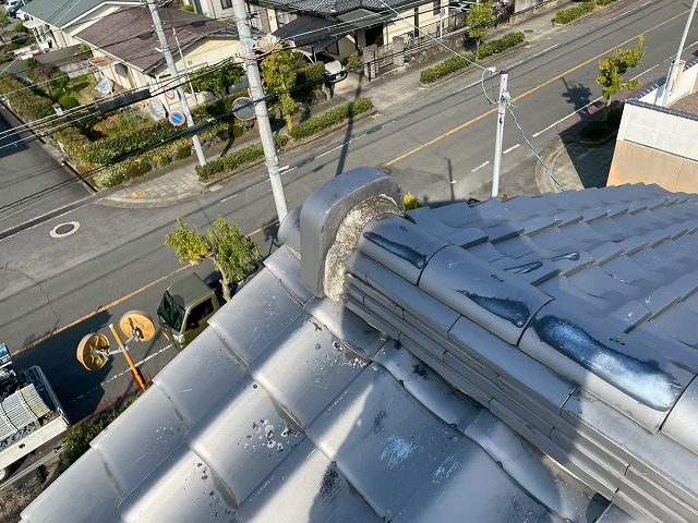 鬼瓦周辺の漆喰